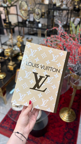 کتاب دکوراتیو طرح لویی ویتون Louis Vuitton ۲۳۱۰