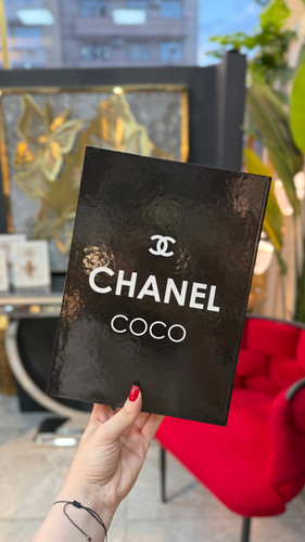 کتاب دکوراتیو کوکو شنل مشکی Chanel 2314